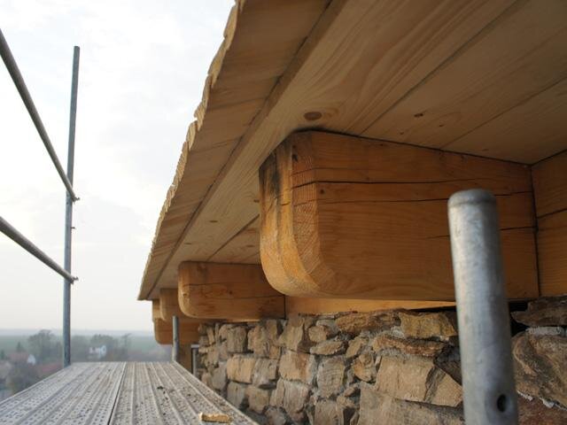 Detail opracování stropních rámů hlavní věže v roce 2015