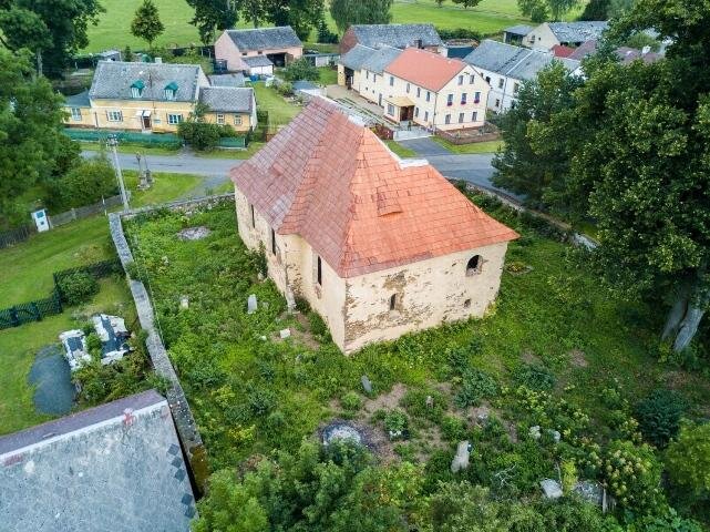 Kostel sv. Bartoloměje v obci Přílezy