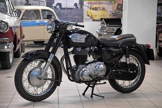 Motocykl Matchless získaný Technickým muzeem v Brně