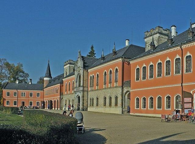 O zámku Sychrov bude 8. prosince hovořit Miloš Kadlec, kastelán a ředitel Územní památkové správy na Sychrově.
