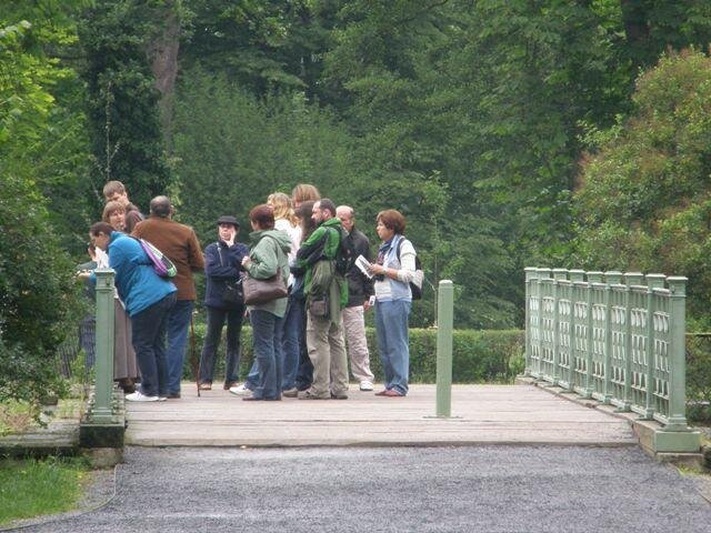 Na vázovém mostě v Podzámecké zahradě v Kroměříži