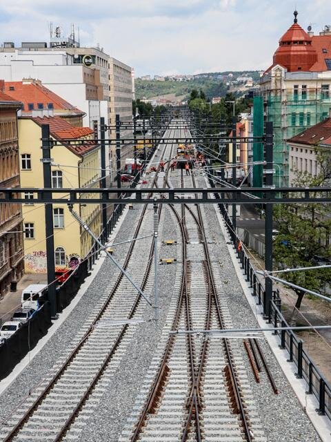 Pohled na traťový svršek z ptačí perspektivy