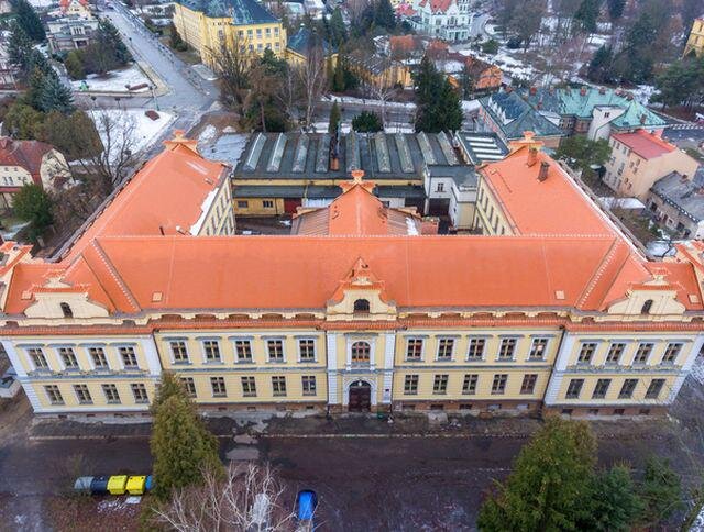 Střední škola řemeslná v Jaroměři se dostala na třetí místo v kategorii Historické stavby.