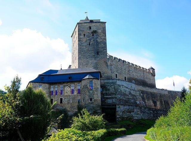 Hrad Kost