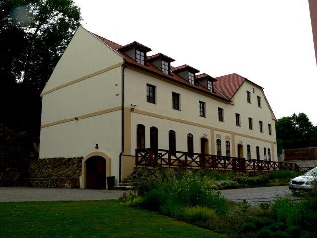 V suterénu budovy bývalého pivovaru je v současné době informační centrum a pokladna.