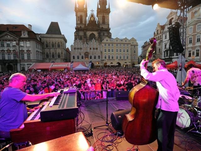 10 let jsou dějištěm Bohemia jazz festu veřejné prostory historických měst.