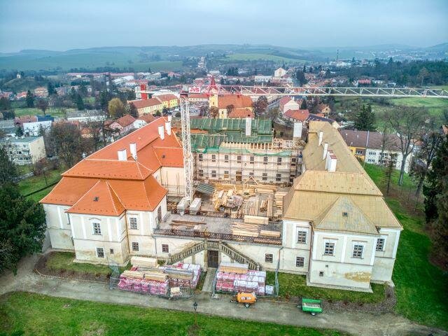 Letecký snímek z průběhu oprav