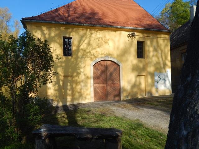 Vstup do jízdárny
