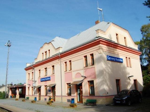 Červený Kostelec