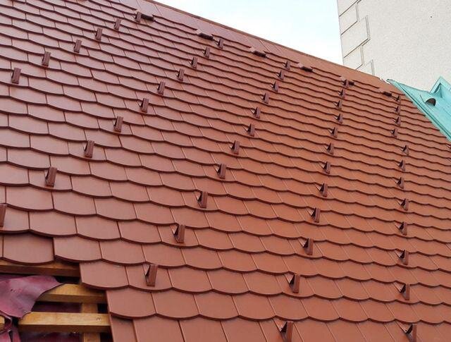 Detail položených Bobrovek Tondach
