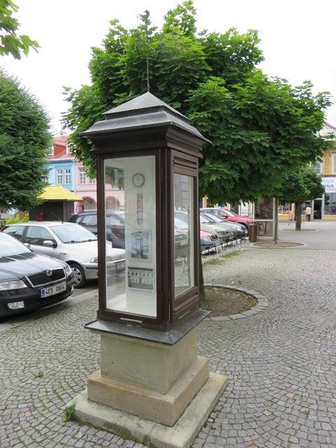 Stanice vznikla v roce 1914 zásluhou přeloučského okrašlovacího spolku.
