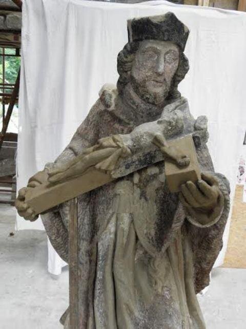 Socha sv. Jana Nepomuckého z obce Líska - detail 