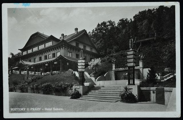 Japonská restaurace Sakura, kolem roku 1930