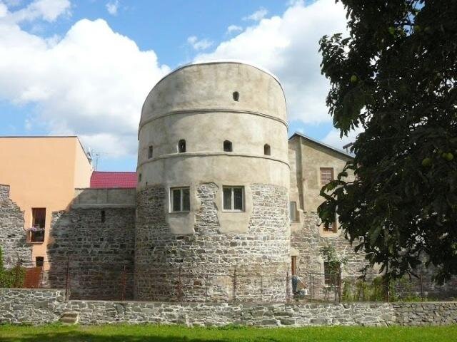Lipník nad Bečvou - obnova okruhu městského opevnění v ulici Neffova a v ulici B. Vlčka
