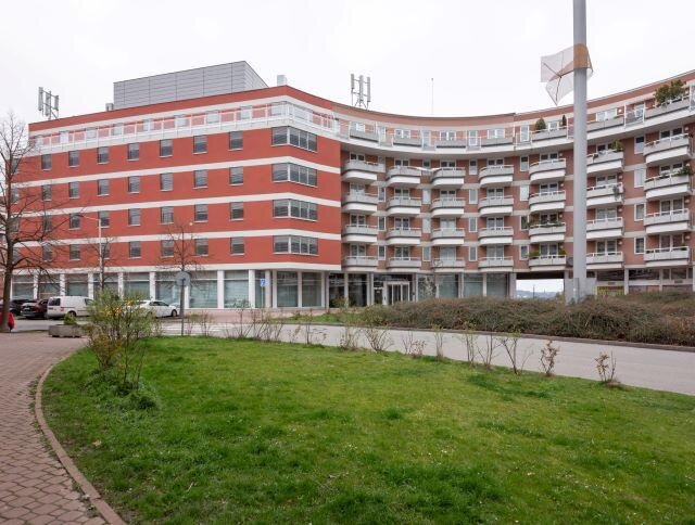 Areál Fakulty sociálních věd Univerzity Karlovy v Jinonicích