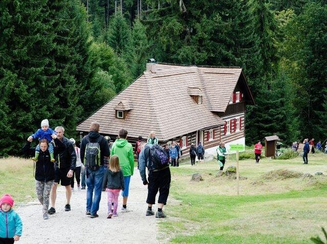 Sklářská slavnost láká návštěvníky již několik let.