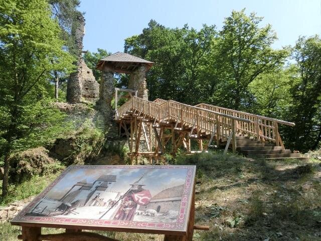 Nový most do jádra hradu Zlenice 