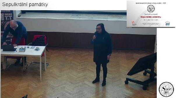 Andrea Nasswettrová zahajuje seminář.
