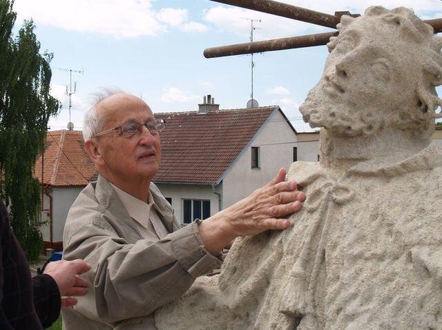 Osobností památkové péče za celoživotní přínos v oblasti péče o kulturní dědictví se stal Miloš Stehlík.