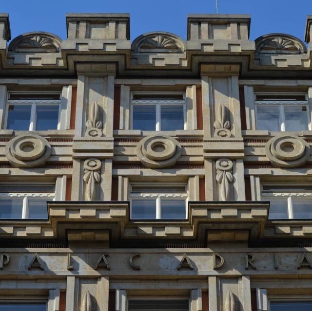 Palác Adria na Novém Městě