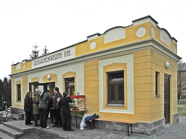 Objekt má sloužit jako malé muzeum a odpočívadlo pro cyklisty.