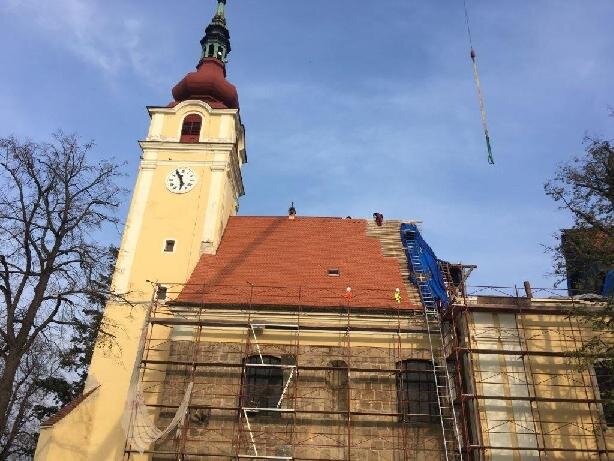 Krytí hlavní lodi kostela sv. Václava