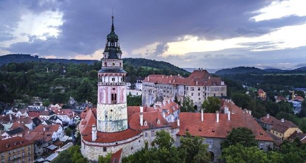 Český Krumlov je dlouhodobě turisticky přetížený.