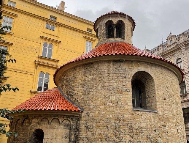Další ocenění v kategorii Historické stavby získala rotunda Nalezení sv. Kříže od společnosti A-Z Bau.