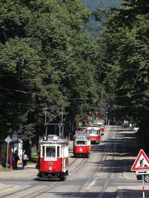 Historickými tramvajemi se mohou zájemci svézt jen několikrát do roka.