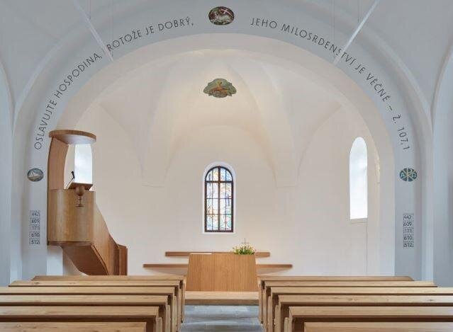 Nový interiér kostela v Hodslavicích