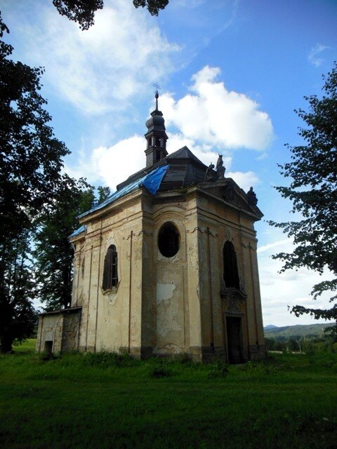 Kaple sv. Jana Nepomuckého potřebuje kompletní rekonstrukci, ohrožena je i statika stavby.
