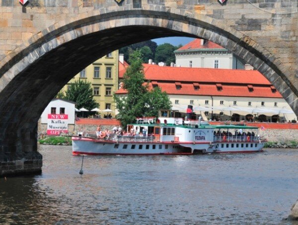 Parník Vltava, který byl na vodu spuštěn před více než 70 lety, se stal kulturní památkou.