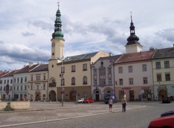 Moravská Třebová – náměstí s radnicí. 