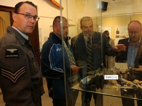 Na výstavě jsou k vidění modely slavných nejen válečných letadel.