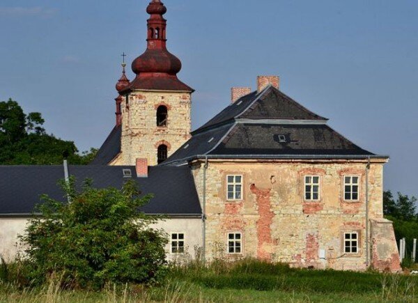 Kostel sv. Bartoloměje v Žaboklikách