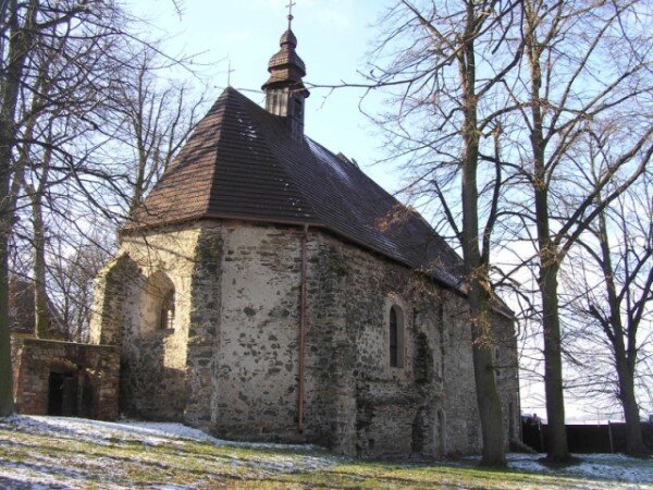 Přibližně pět milionů korun bude stát dokončovací etapa obnovy kostela sv. Víta. 