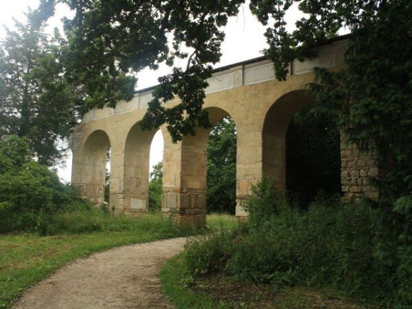 V sobotu 17. srpna bude v parku zámku Lednice po sto letech znovu fungovat kopie římského akvaduktu.