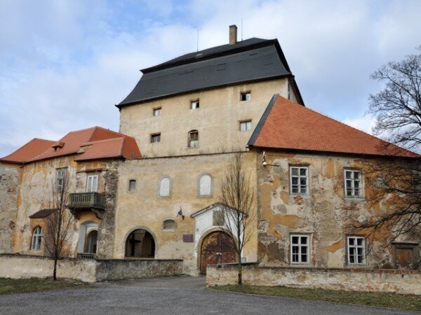 Obnova třetiny zámku v Miroslavi vyšla na 25 milionů korun. Podstatnou část hradily prostředky z Regionálního operačního programu Jihovýchod (archivní snímek).