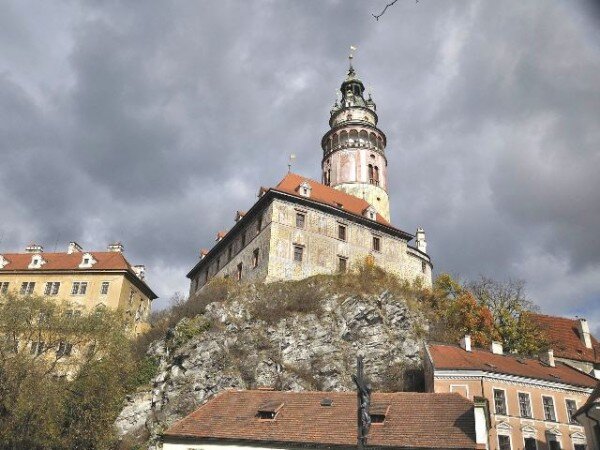 Návštěvníci Českého Krumlova mohou i v období adventu obdivovat unikátní expozici Hradního muzea na Hrádku s výstupem na zámeckou věž.