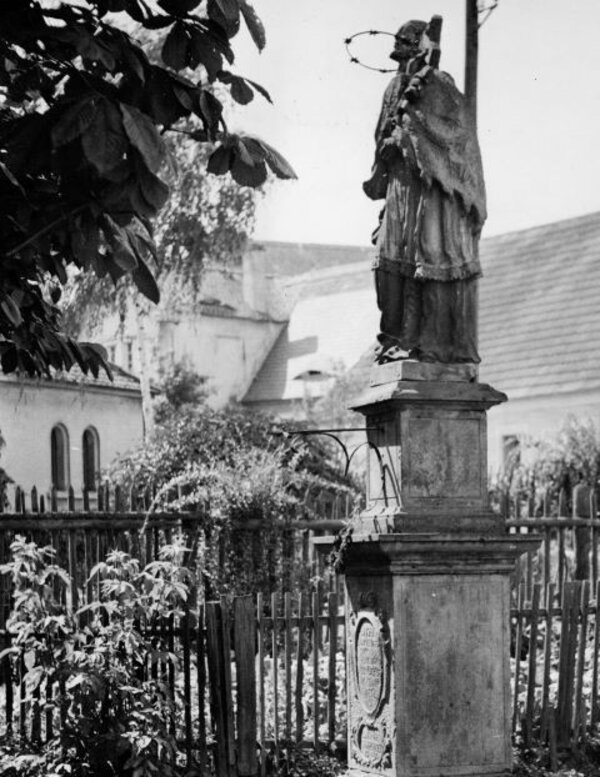 Socha sv. Jana Nepomuckého (ilustrační foto)