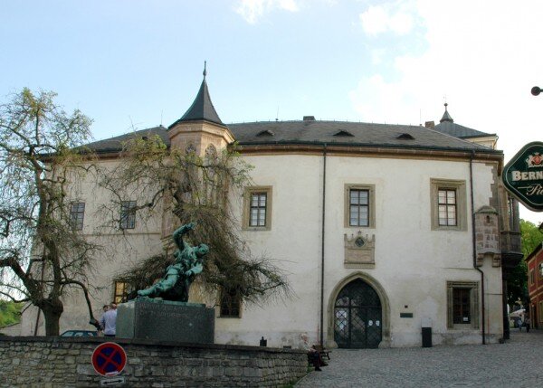 Výstava o Lucemburcích je k vidění v kutnohorském Hrádku.