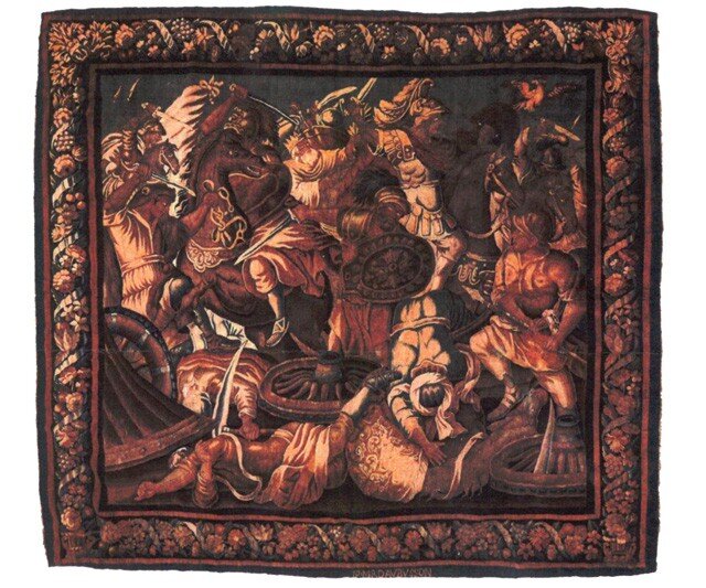 Tapiserie o rozměrech 274 x 307 cm je utkána klasickou gobelínovou technikou s bohatou rostlinnou bordurou s modrým lemem včetně dochované původní signatury.