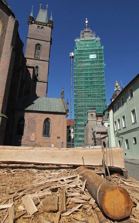 Hradec Králové, Bílá věž, oprava zvonové stolice