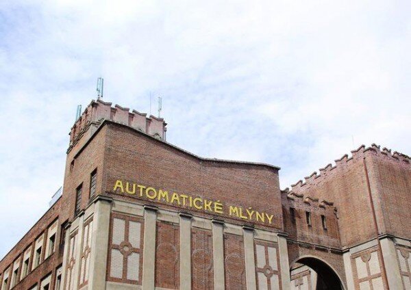 Festival Automatické kulturní mlýny 2 nabídne od září do října řadu koncertů, filmových projekcí, výstav a instalací s pestrým doprovodným programem pro děti i dospělé.