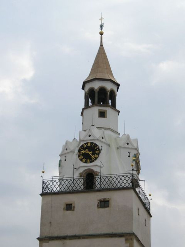 Renesanční nástavba kostelní věže v Ivančicích