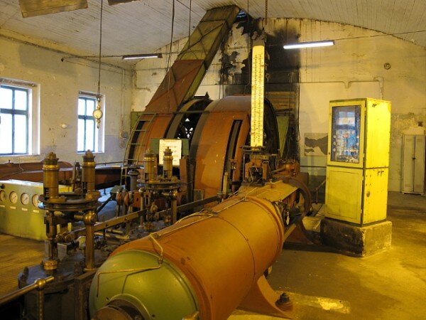 Podkrušnohorské technické muzeum v bývalém dole Julius III u Mostu představí zájemcům opravený parní těžní stroj.