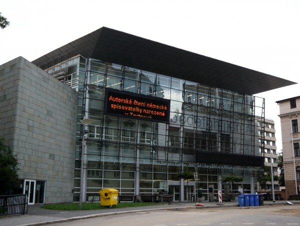 Přednáška se bude konat v Krajské vědecké knihovně v Liberci.