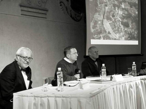 Hosty druhého setkání nad problematikou památkové péče v dominikánském klášteře, které bude opět moderovat Norbert Schmidt, budou profesor Rostislav Švácha a architekt Josef Pleskot.