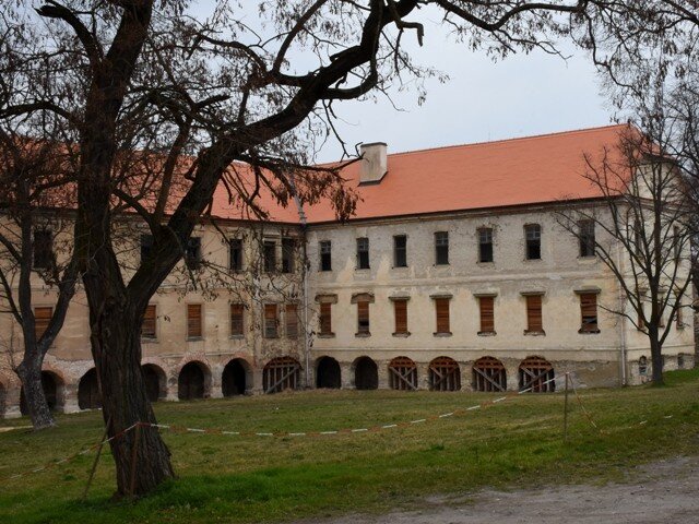 Aktuální stav části zámku v roce 2016