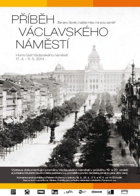 Výstava Příběh Václavského náměstí je k vidění v horní části náměstí až do 11. května.
